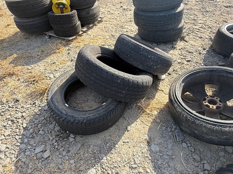 #5035-•-lot-of-(3)-miscellaneous-tires--inv#5035-inv#-5035-image-4