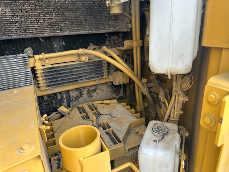 caterpillar-311fl-image-48