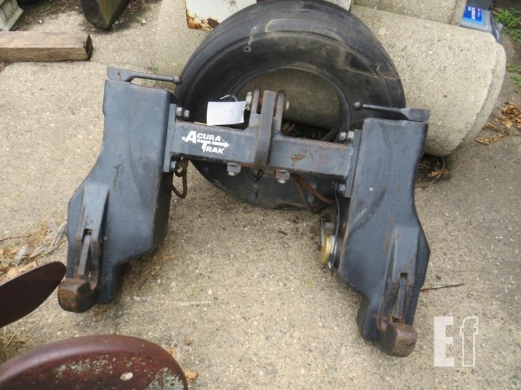 acura-trax-3pt-quick-hitch-image-1
