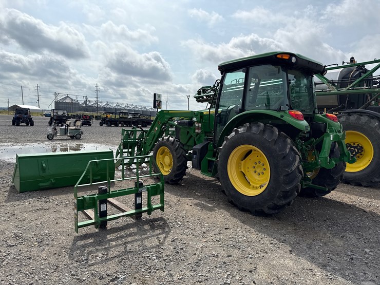 john-deere-5100e-image-4