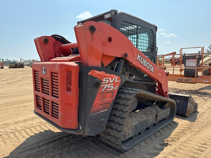 2017-kubota-svl75-2-image-6
