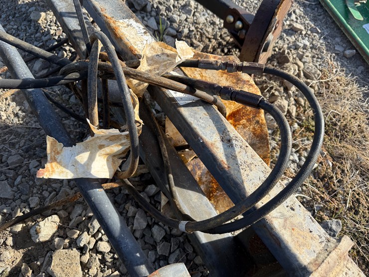 #23904-•-yetter-~15'-row-marker-image-9