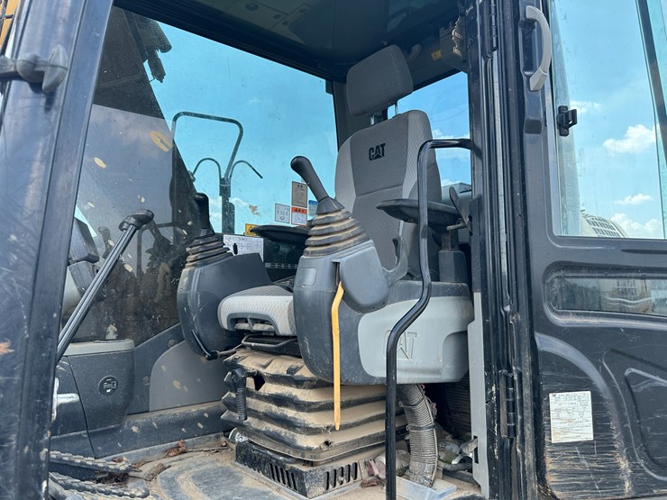 caterpillar-311fl-image-59