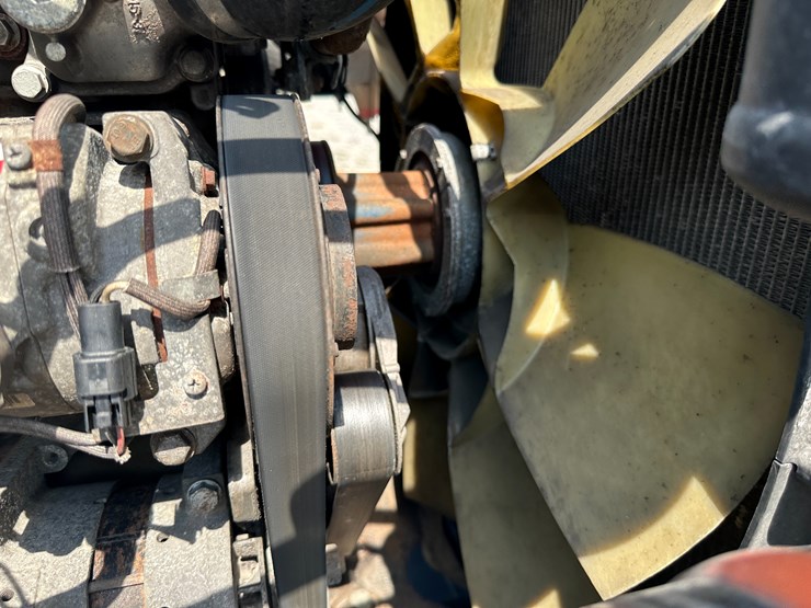 2018-western-star-5700-image-64