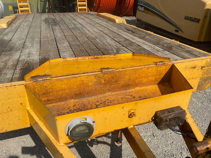 #13361-•-2002-felling-flatbed-trailer-(has-wi-title)-image-15