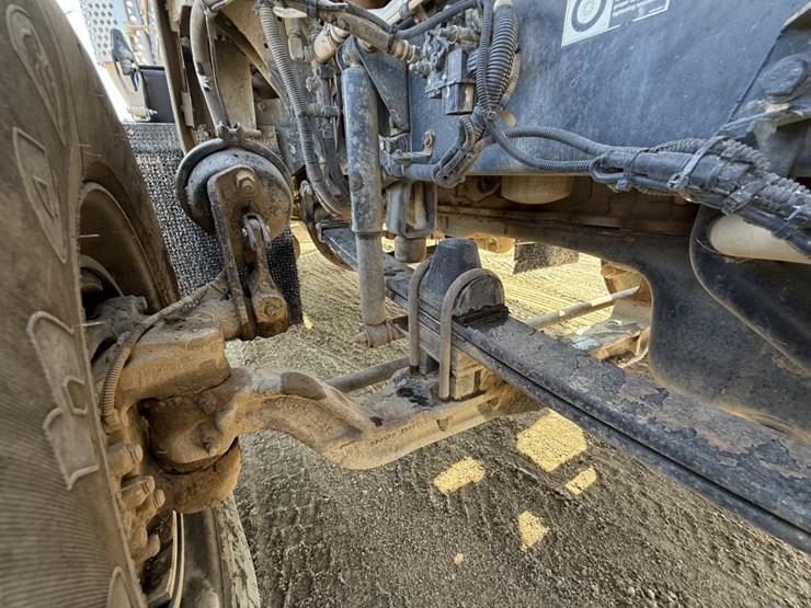 2013-kenworth-t800-image-45