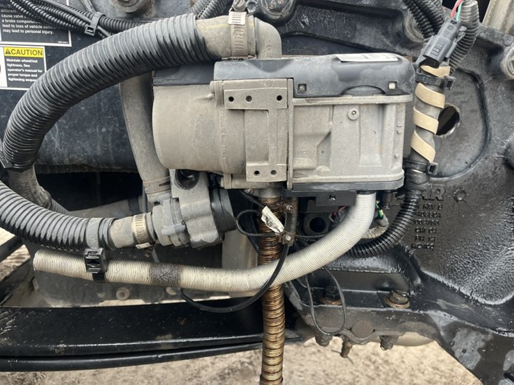 2020-kenworth-t680-image-48