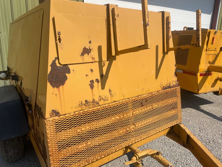 #13348-•-1992-atlas-corporation-tow-behind-compressor-image-14