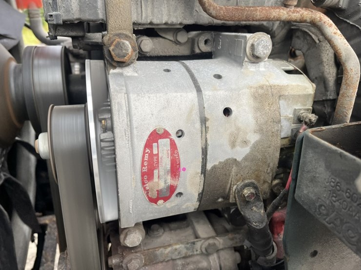 2020-kenworth-t680-image-12