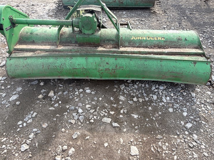 john-deere-7-image-8