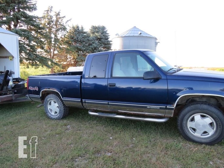 1998-chevrolet-1/2-ton-4x4-ext-cab-image-5