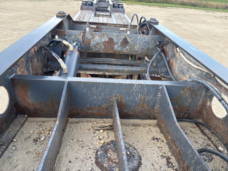 #1306-•-2002-american-trailer-inc.-tri-axle-lowboy-image-15