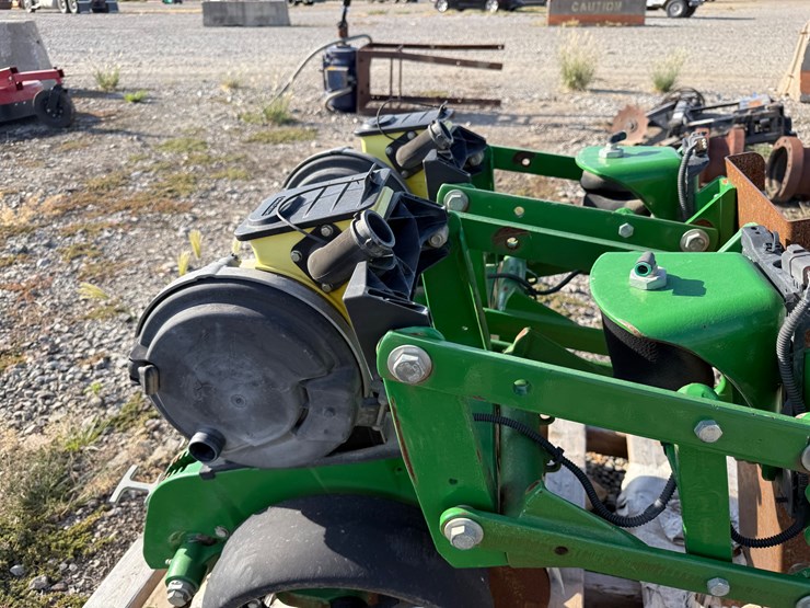 #9790-•-john-deere-twin-row-planter-unit-inv#:-9790-image-14