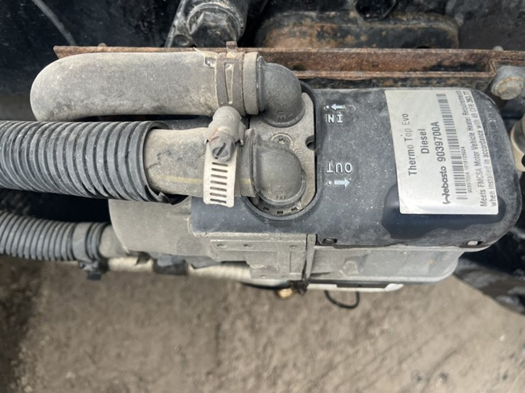 2020-kenworth-t680-image-49