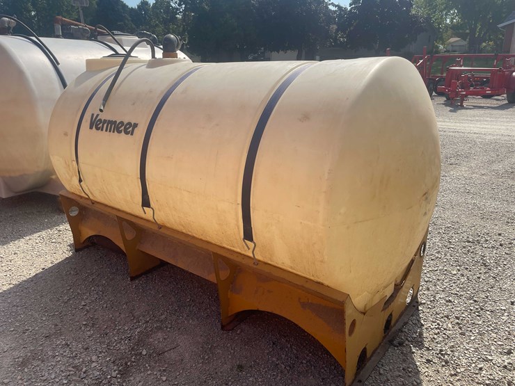 #13369-•-vermeer-water-tank-image-5