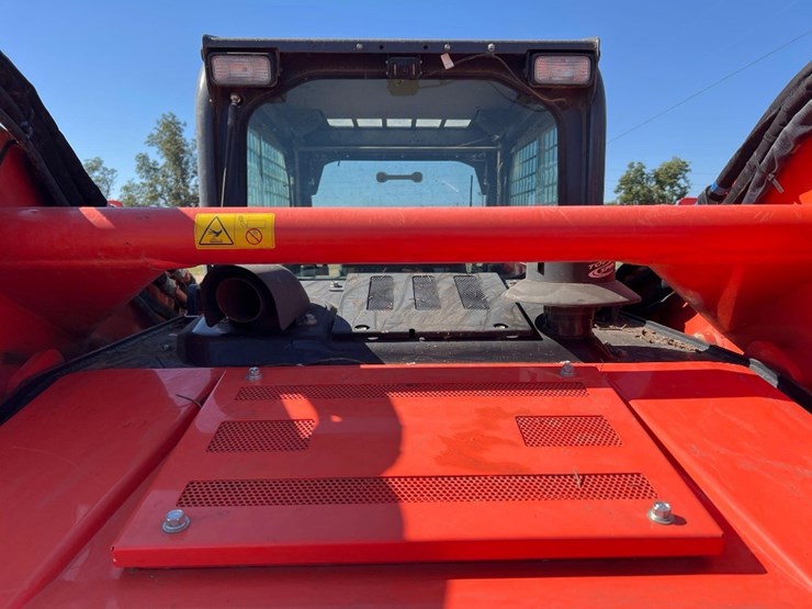 kubota-svl97-2-image-22