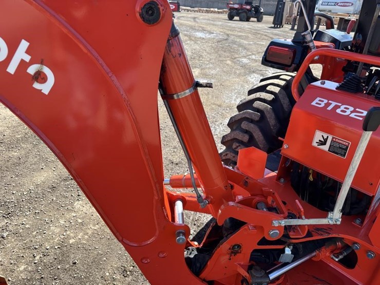 2020-kubota-b26-image-18