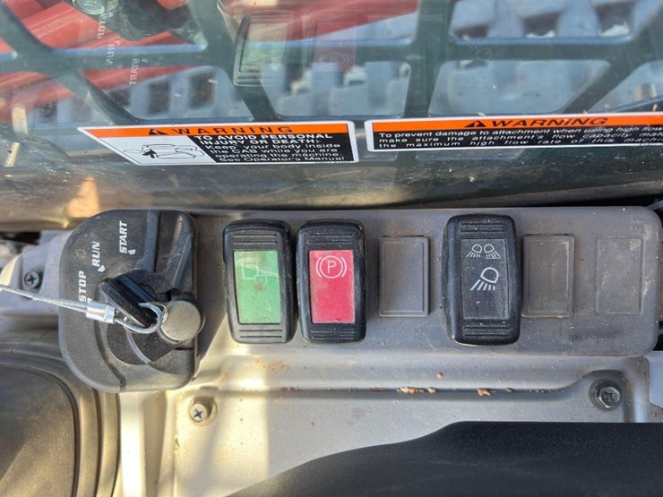 kubota-svl97-2-image-27