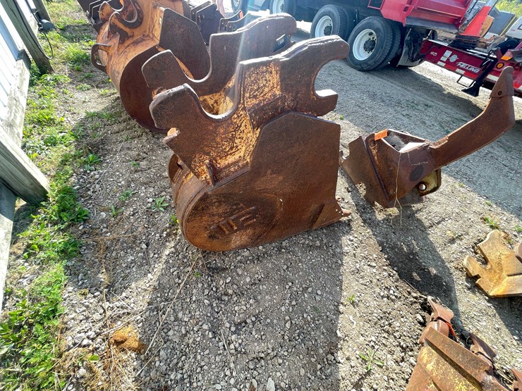 #13389-•-excavator-bucket-image-5