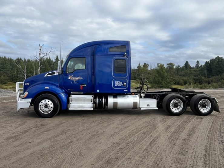 2020-kenworth-t680-image-2