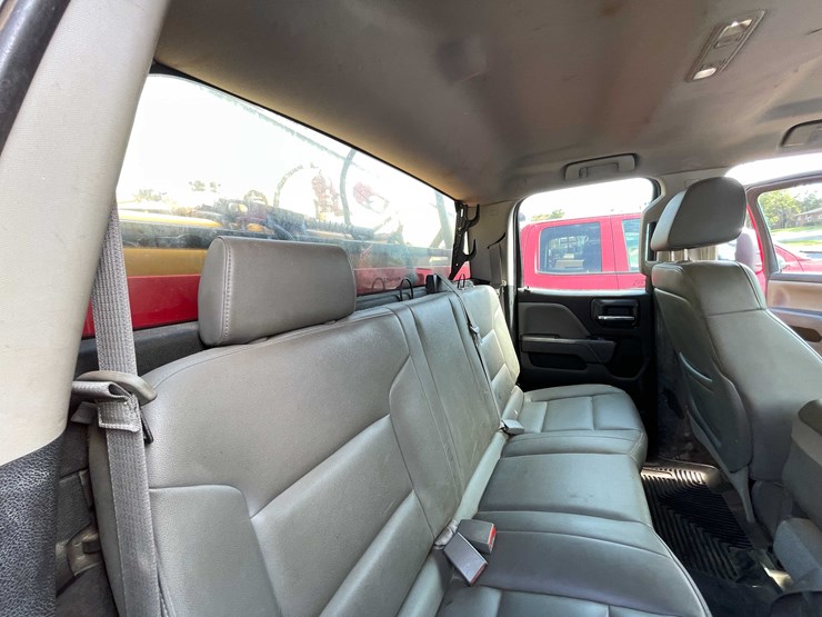 2015-gmc-sierra-2500hd-image-75