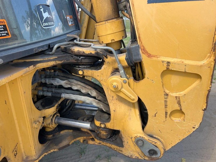2001-deere-310g-image-19