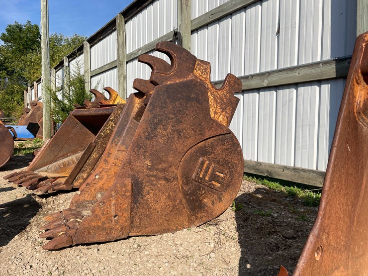 #13389-•-excavator-bucket-image-2