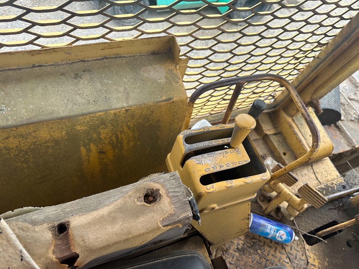 caterpillar-d6c-image-53