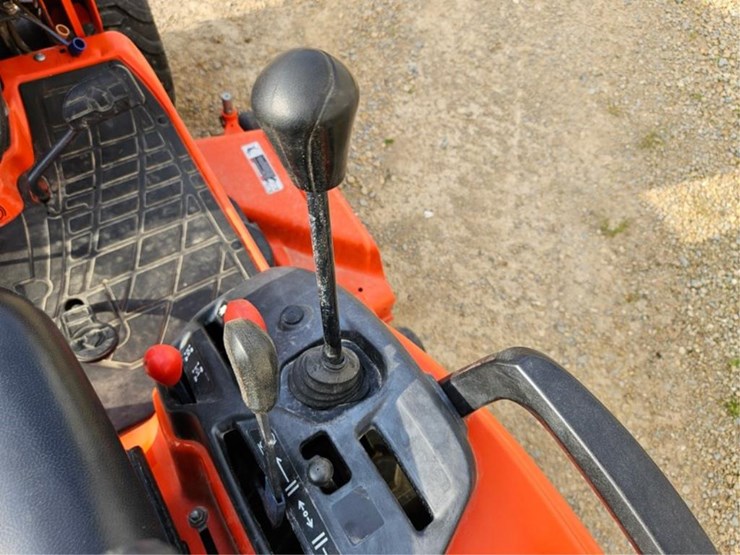 kubota-bx2380-image-34