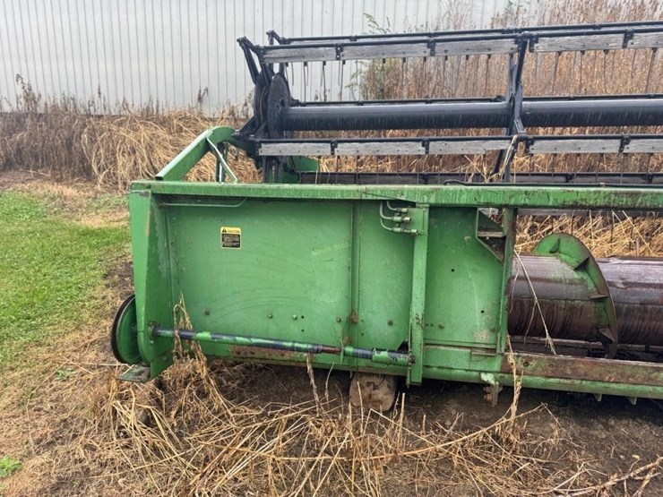 john-deere-216-image-5