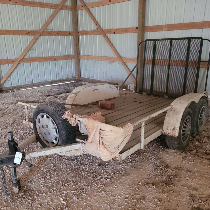 10' 6' Uility Trailer.