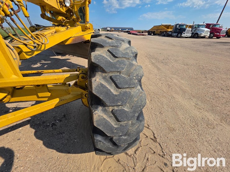 1990-caterpillar-140g-vhp-image-18