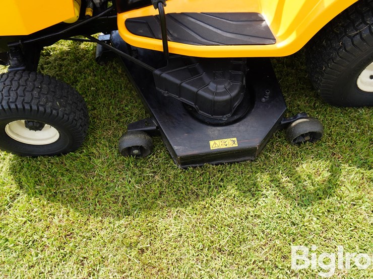 2019-cub-cadet-lt50-50"-lawn-tractor-image-9