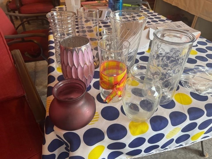 vases-image-2