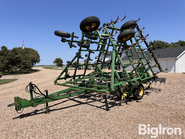 john-deere-960-image-1