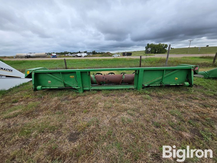 john-deere-853-image-6