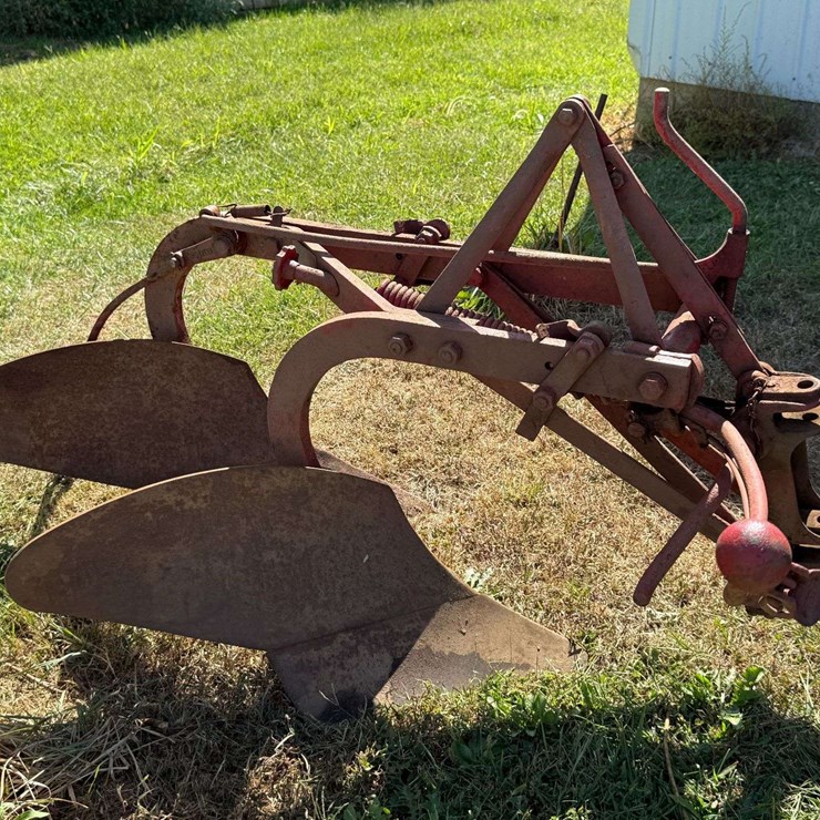 Ferguson 2-Bottom 3-Point Plow – Complete with Depth Lever, Evansville, IN Tag