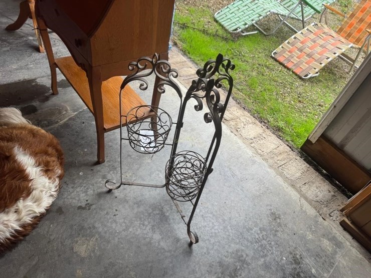 plant-stand-image-3