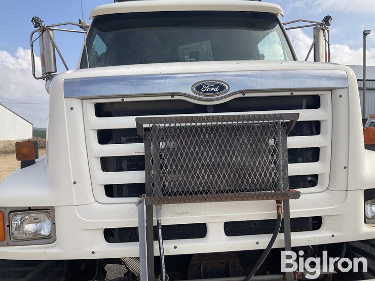 1998-ford-l8501-image-14