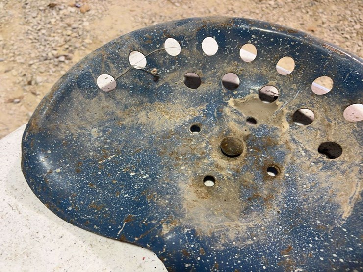 (3)-pressed-steel-pan-seats-image-3