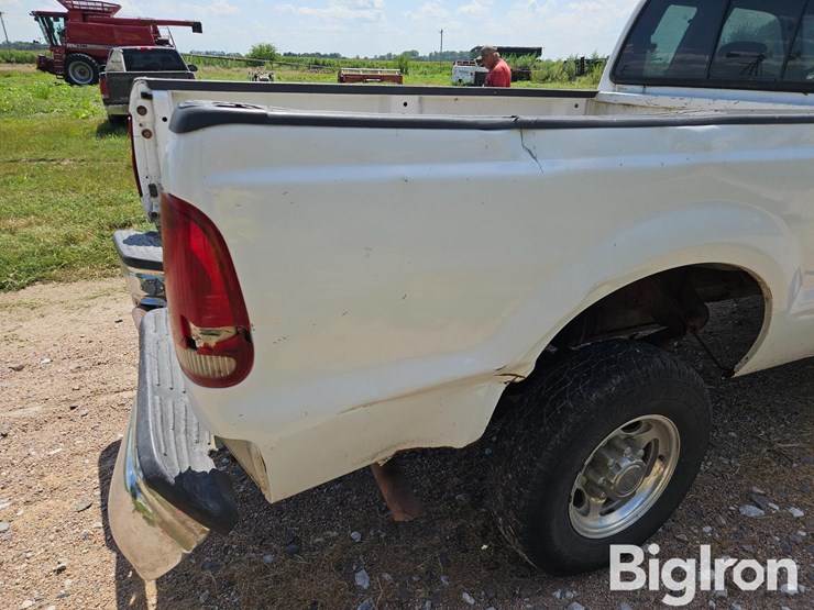 2001-ford-f250-image-14
