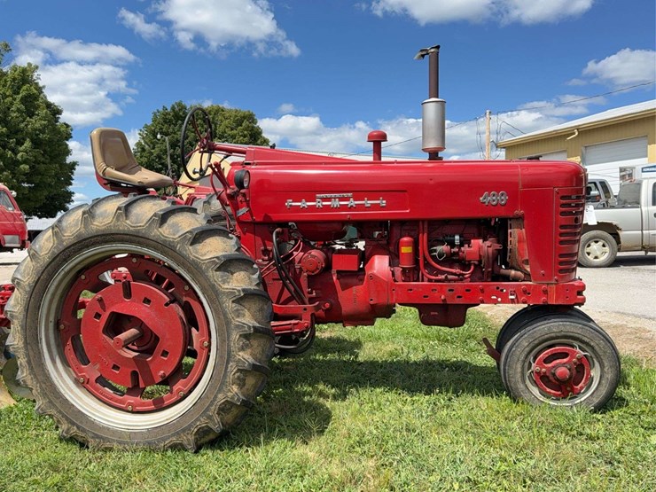 farmall-400-image-2