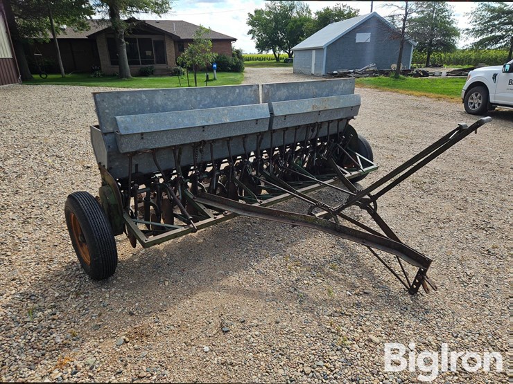 john-deere-10-image-3