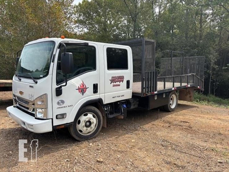 chevrolet-4500xd-landscape-truck-image-1