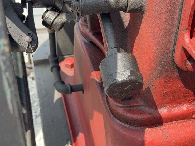 2-hp-international-harvester-“famous”-vertical-engine-with-cooling-tank-image-21