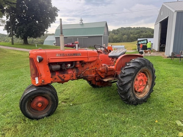 allis-chalmers-d14-tractor-image-9