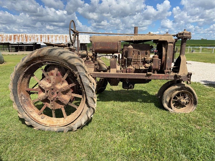 farmall-f-20-image-3