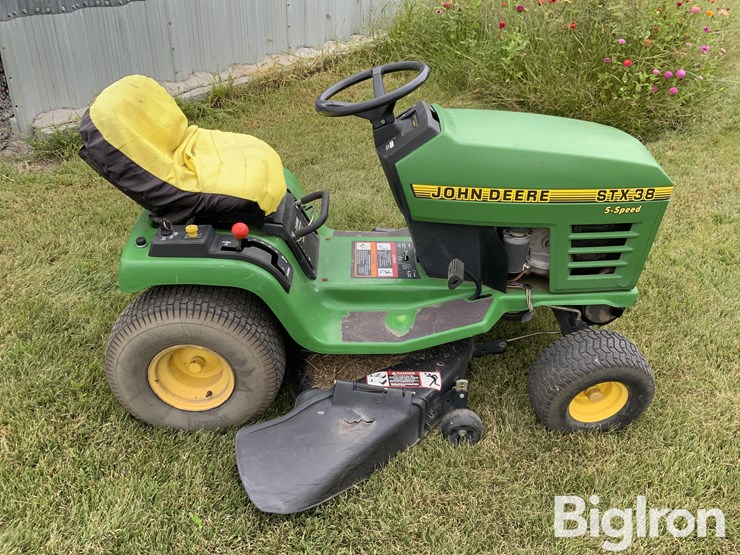 john-deere-stx38-image-4