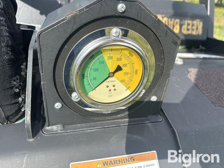 john-deere-60-image-17