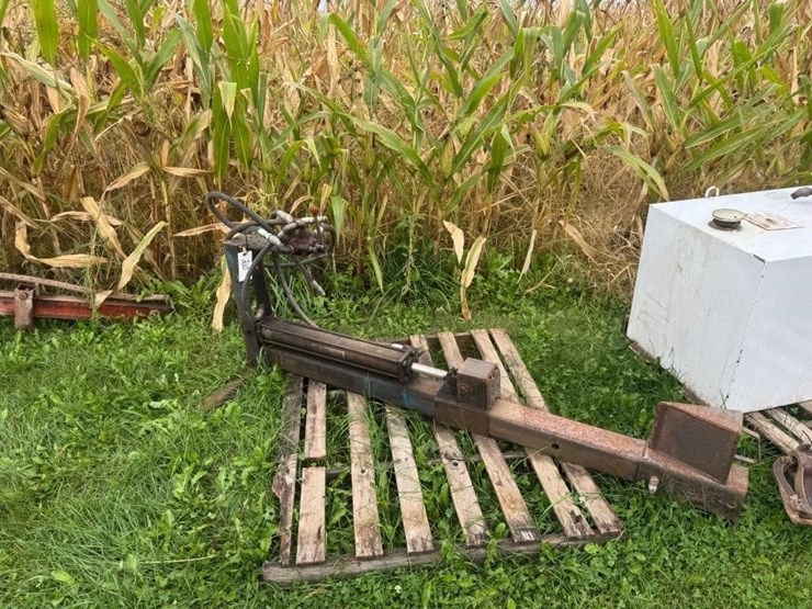 3pt-hydraulic-wood-splitter-image-1